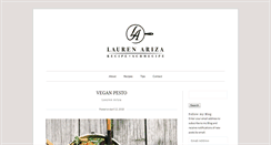 Desktop Screenshot of laurenariza.com